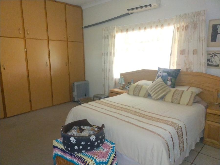 4 Bedroom Property for Sale in Kroondal North West